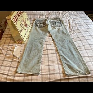 True Religion Ricky BigQT jeans Seat 34 Brand New!